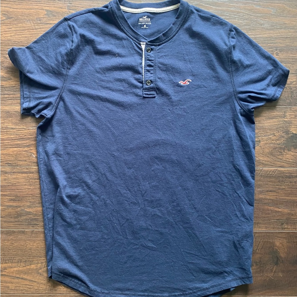 Hollister Men's Blue Polo Shirt